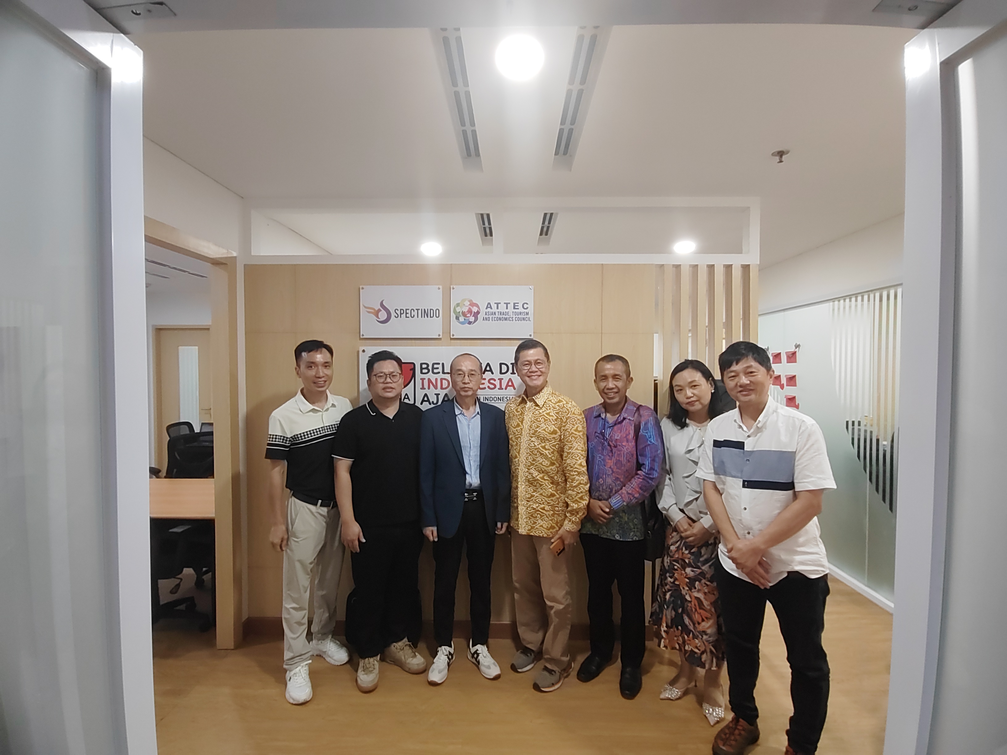 The ASEAN SHOP has reached a long-term cooperation with HIPPINDO to jointly promote the development of retail markets in Indonesia and ASEAN.